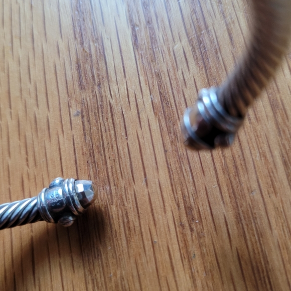 Authentic David Yurman Renaissance Bracelet - Picture 5 of 5